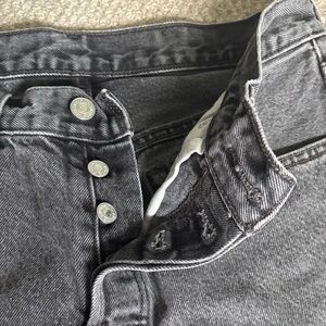 Levi's High-Rise Jeans in Washed Black